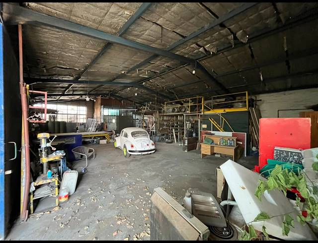 493M² WAREHOUSE FOR SALE IN BRAKPAN CENTRAL